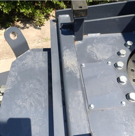 Châssis articulé dumper YH-3000 – structure renforcée soudée Europelles